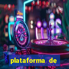 plataforma de tr锚s reais