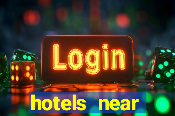 hotels near hollywood casino