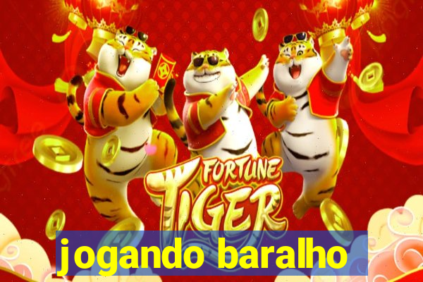 jogando baralho